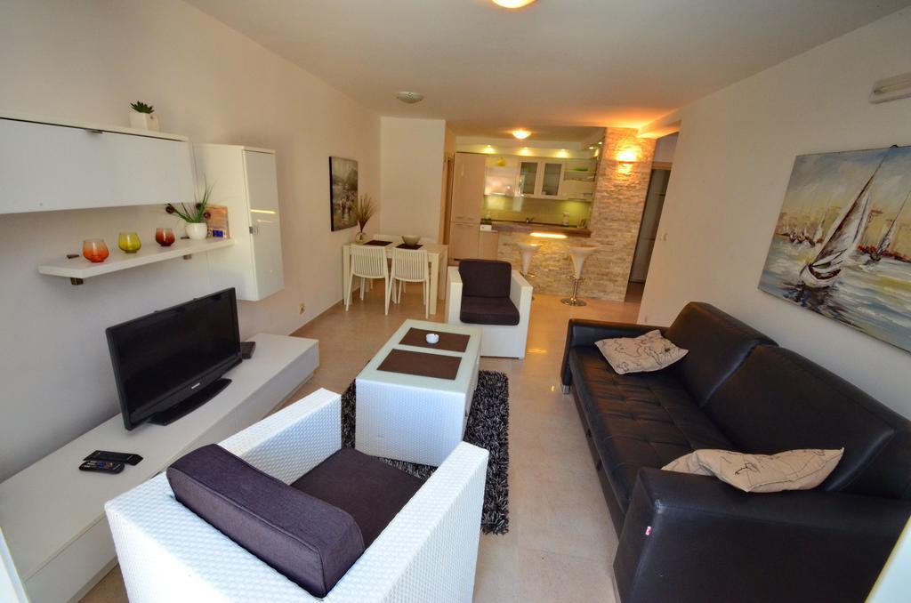 Muo Apartments Kotor Ruang foto
